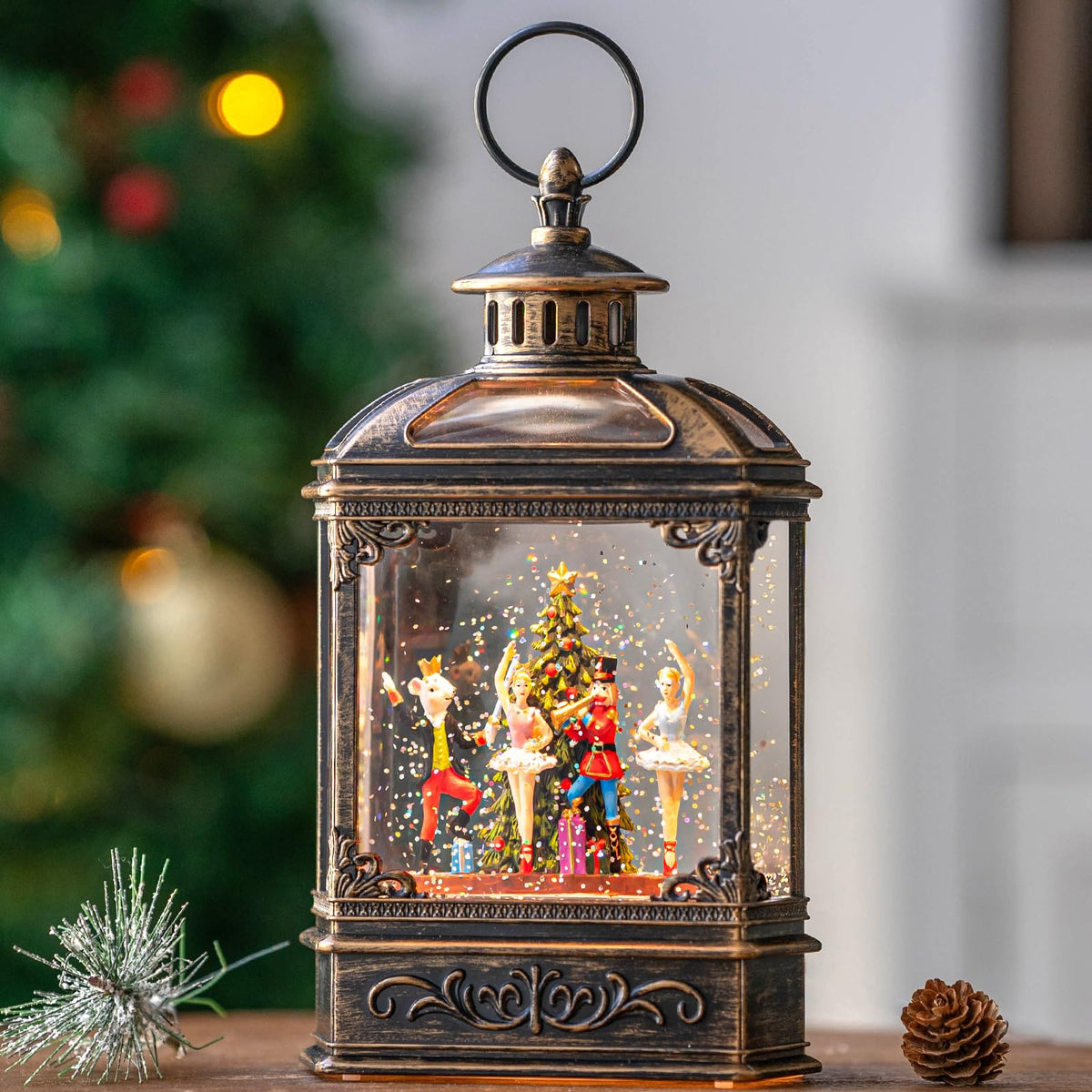 Christmas Snow Globe Lantern Water Glittering Cardinal with Music, USB Lined/Battery Operated Lighted Lantern for Christmas Festival Decoration Gifts