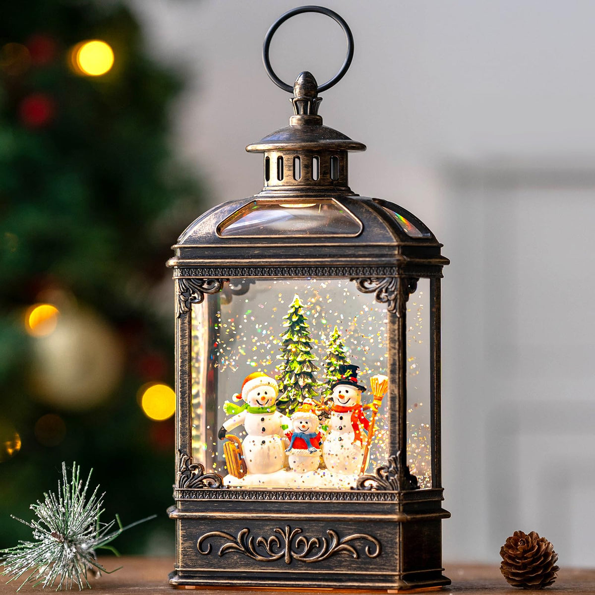 Christmas Snow Globe Lantern Water Glittering Cardinal with Music, USB Lined/Battery Operated Lighted Lantern for Christmas Festival Decoration Gifts