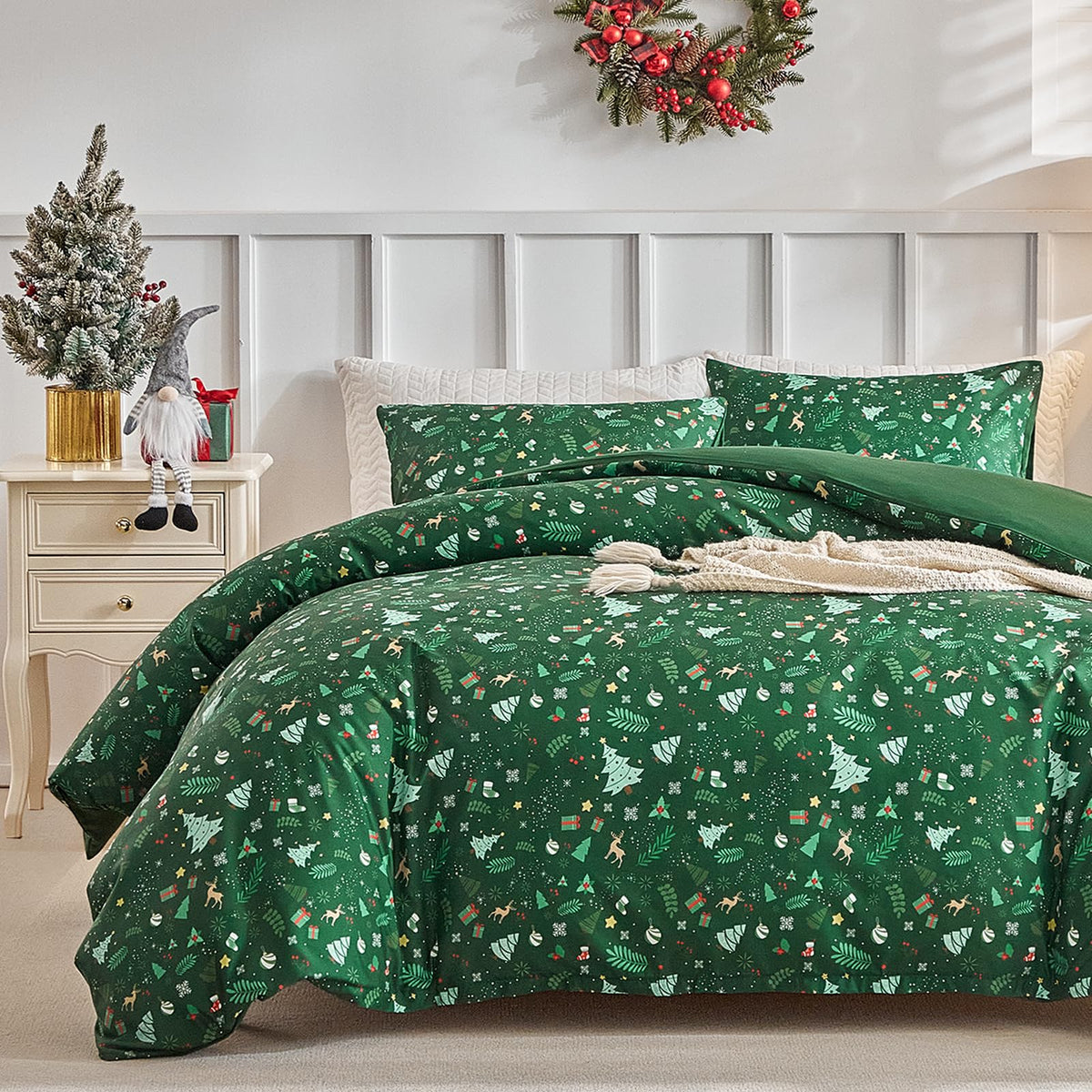 Conworld Christmas Duvet Cover Queen Size Set, Soft Reversible Red Plaid Reindeer Snowflake Printed Holiday Bedding Set with Zipper Closure, Corner Ties, 2 Pillowcases, 1 Duvet Cover 90x90 inches